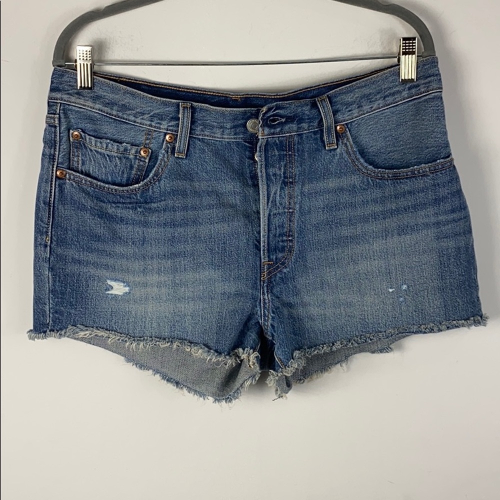 Levi’s 501 shorts